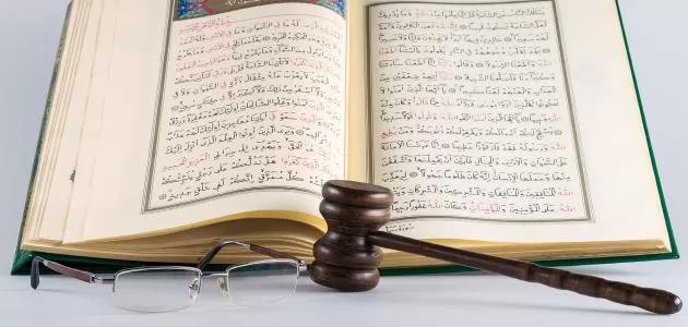 مدار الساعة,شؤون دينية