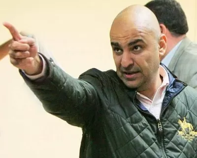 مدار الساعة,مقالات,وزير الدفاع