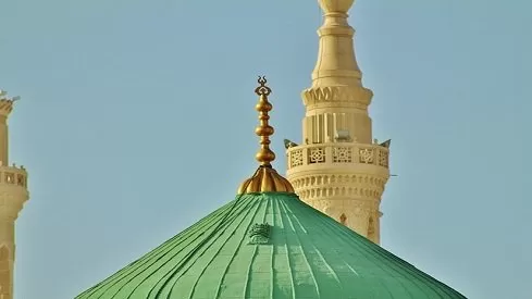 مدار الساعة,شؤون دينية