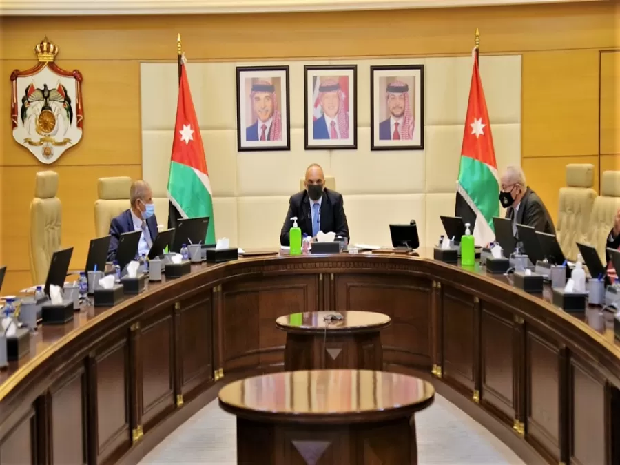 مدار الساعة,أخبار الأردن,اخبار الاردن,رئيس الوزراء,دائرة المشتريات الحكومية,ديوان المحاسبة,معهد الإدارة العامة,الاستهلاكية المدنية