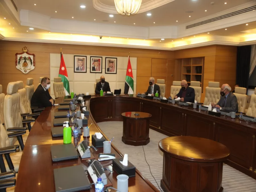 مدار الساعة,أخبار الأردن,اخبار الاردن,وزير الداخلية,وزير الصناعة والتجارة والتموين,كورونا,رئيس الوزراء,الملك عبدالله الثاني,وزارة الداخلية,مديرية الأمن العام,مجلس النواب,الأمن العام,الانتخابات النيابية,الهيئة المستقلة للانتخاب