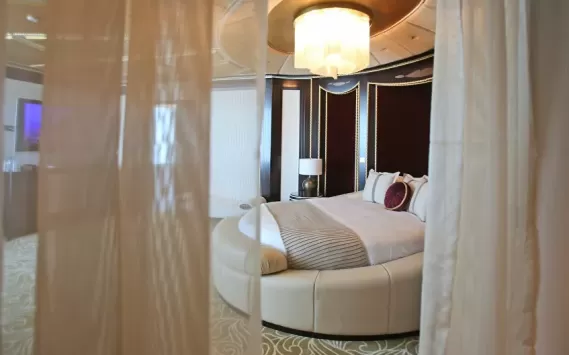 مدار الساعة,أخبار خفيفة ومنوعة