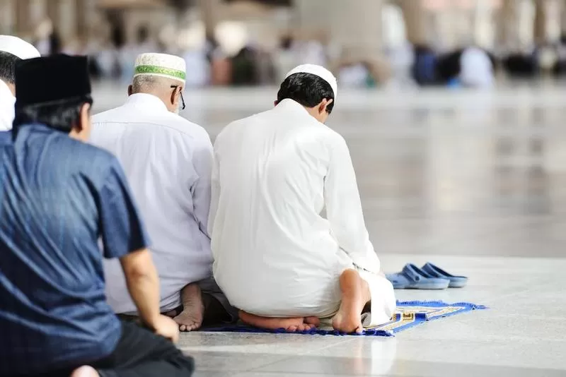 مدار الساعة,شؤون دينية