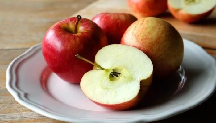 مدار الساعة,أخبار الأسرة