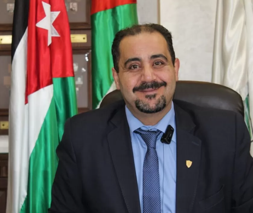 مدار الساعة,مقالات