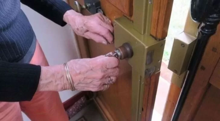 مدار الساعة,أخبار خفيفة ومنوعة,النيابة العامة