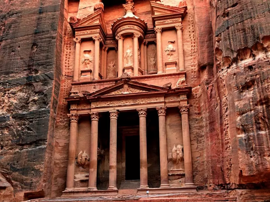 مدار الساعة,أخبار اقتصادية,كورونا,رئيس الوزراء,وزارة السياحة والآثار,المؤسسة العامة للضمان الاجتماعي,وزارة السياحة,هيئة تنشيط السياحة,الملكية الأردنية,التجارة الإلكترونية,البنك المركزي,البحر الميت