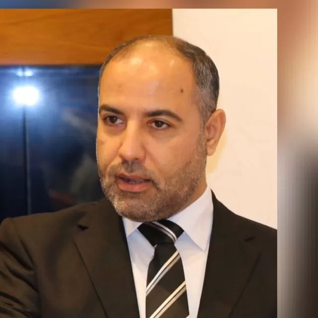 مدار الساعة,مقالات