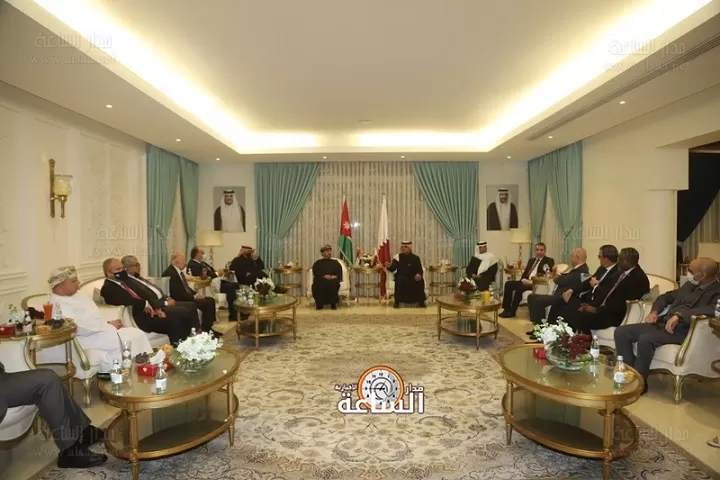 مدار الساعة,مقالات