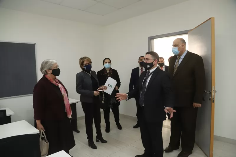 مدار الساعة,أخبار عربية ودولية,معهد الإدارة العامة