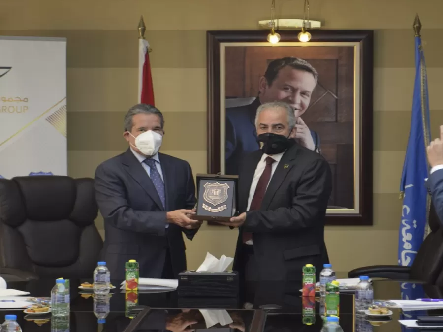 مدار الساعة,أخبار الجامعات الأردنية,الملك عبدالله الثاني بن الحسين,جامعة عمان الأهلية