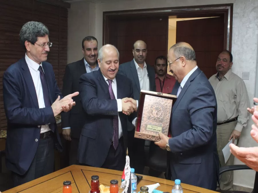 مدار الساعة,أخبار المجتمع الأردني,وزير المياه والري,سلطة المياه,وزارة المياه والري,وزارة المياه