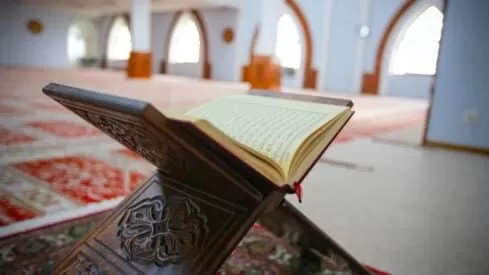 مدار الساعة,شؤون دينية
