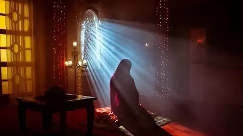 مدار الساعة,شؤون دينية