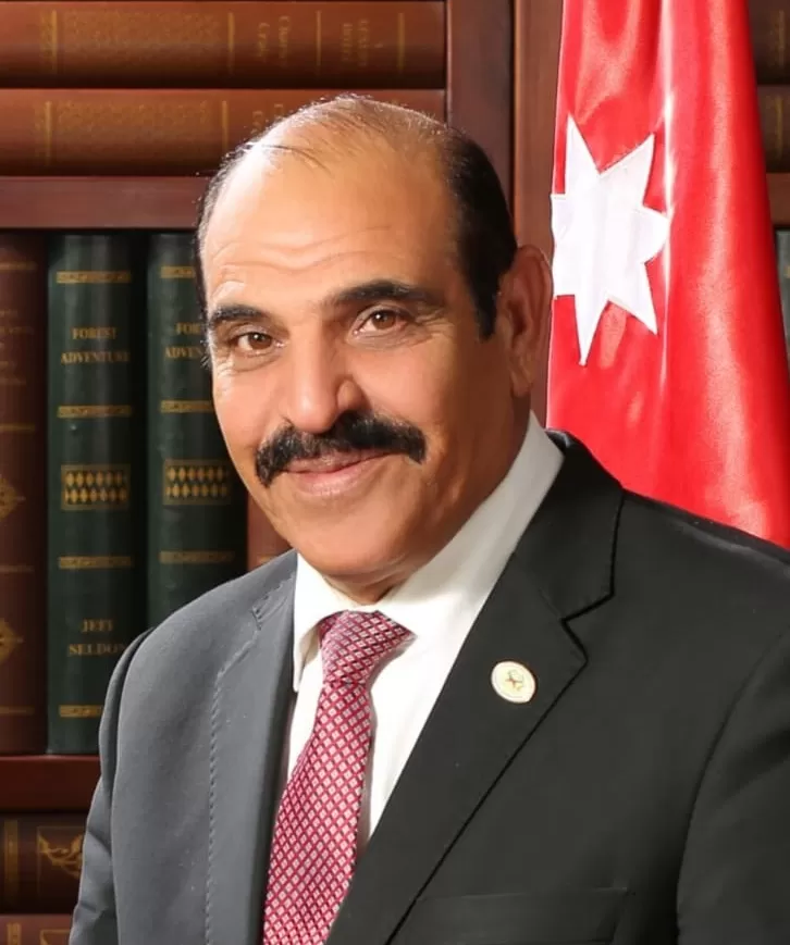 مدار الساعة,مقالات