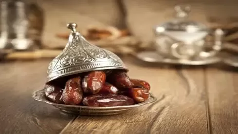 مدار الساعة,شؤون دينية