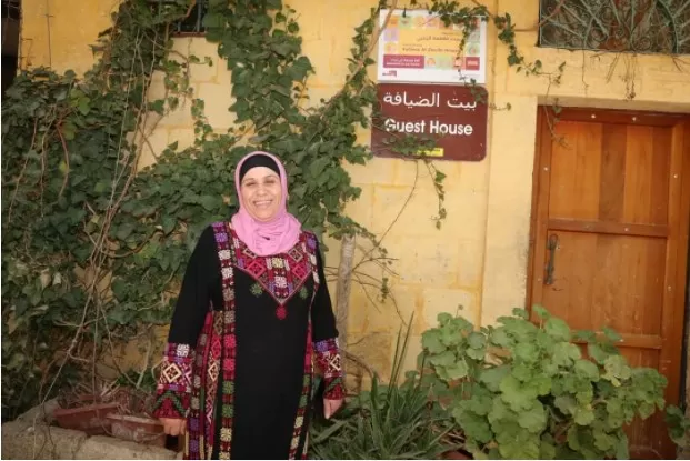 مدار الساعة,أخبار المجتمع الأردني,الملكة رانيا العبد الله,وزارة السياحة,الجمعية العلمية الملكية,مواقع التواصل الاجتماعي