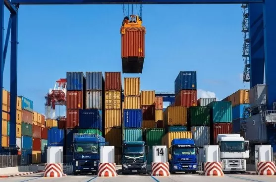 مدار الساعة,أخبار الأردن,اخبار الاردن,وزير المالية,وزير الزراعة,رئيس الوزراء,وزارة الصناعة والتجارة,وزارة المالية,وزارة الصناعة,البنك المركزي