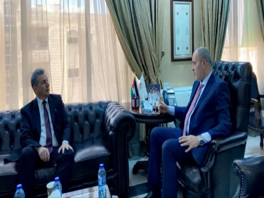 مدار الساعة,مناسبات أردنية,وزير العمل