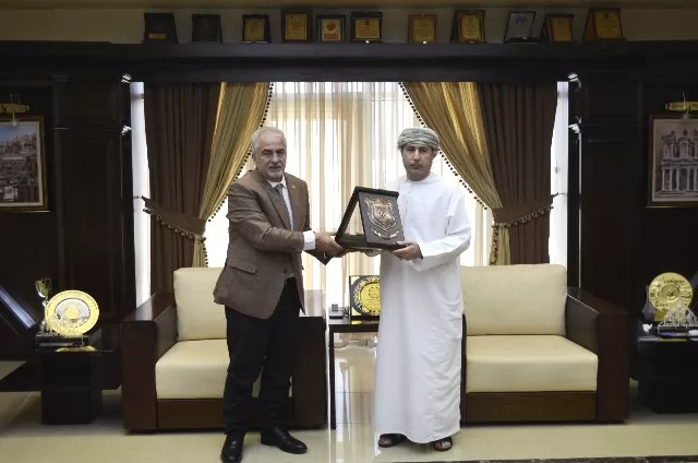مدار الساعة,أخبار الجامعات الأردنية,سلطنة عمان
