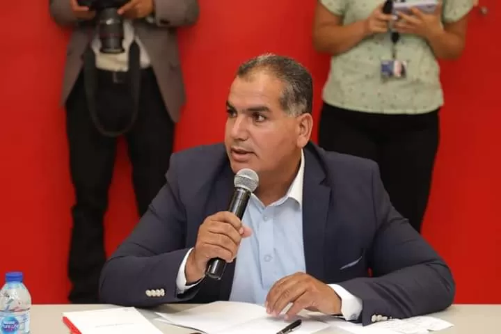 مدار الساعة,مقالات