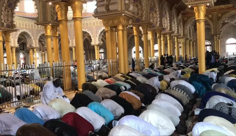 مدار الساعة,شؤون دينية