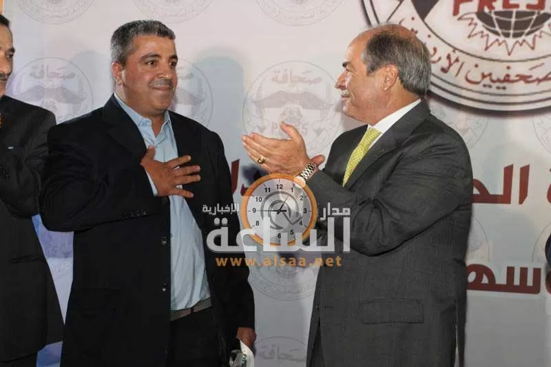 مدار الساعة,مقالات