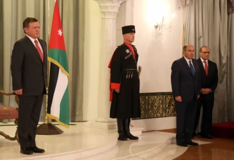 مدار الساعة,أخبار الأردن,اخبار الاردن,المملكة الأردنية الهاشمية,رئيس الوزراء,مهند شحادة,الديوان الملكي الهاشمي,الإرادة الملكية السامية,قصر الحسينية