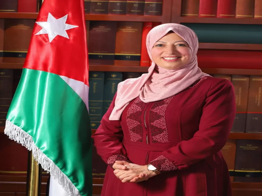 مدار الساعة,مقالات