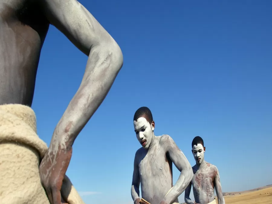 مدار الساعة,أخبار خفيفة ومنوعة