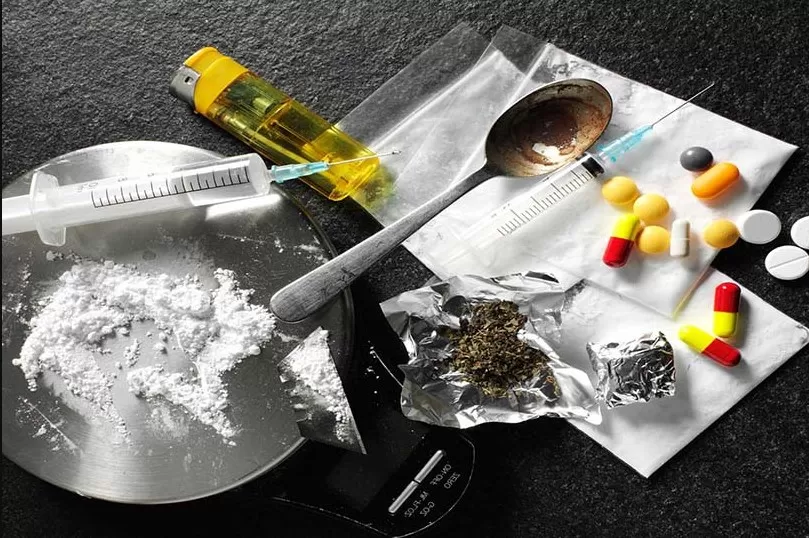 مدار الساعة,مقالات