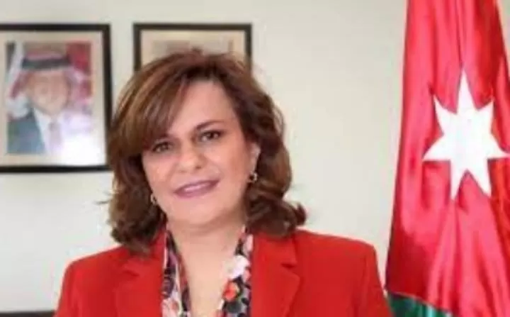 مدار الساعة,مقالات