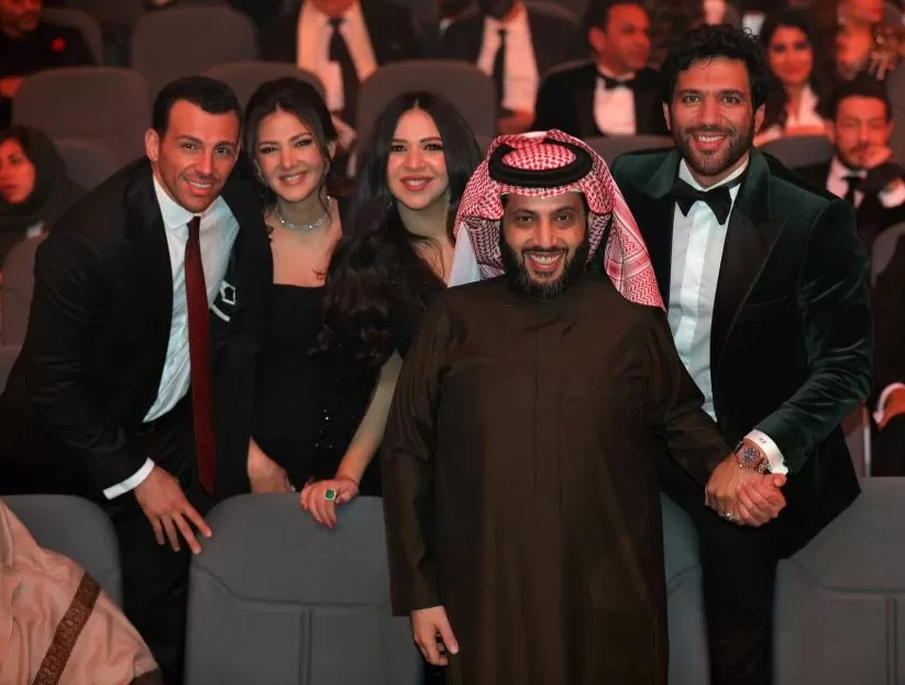 مدار الساعة,أخبار ثقافية,وسائل التواصل الاجتماعي