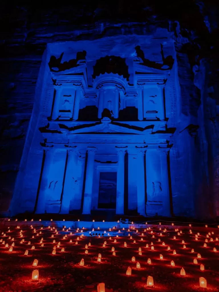 مدار الساعة,مناسبات أردنية,الأميرة دينا مرعد,وسائل التواصل الاجتماعي