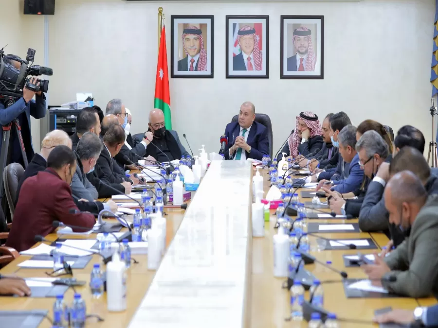 مدار الساعة,أخبار مجلس النواب الأردني,عبدالمنعم العودات,وزير الشؤون السياسية والبرلمانية,وزيرة الدولة للشؤون القانونية,الملك عبدالله الثاني,القوات المسلحة الأردنية,مجلس النواب,القوات المسلحة,الجيش العربي