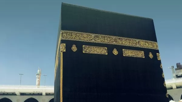 مدار الساعة,شؤون دينية