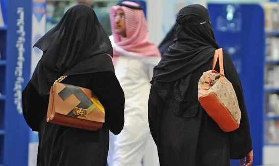 مدار الساعة,أخبار خفيفة ومنوعة