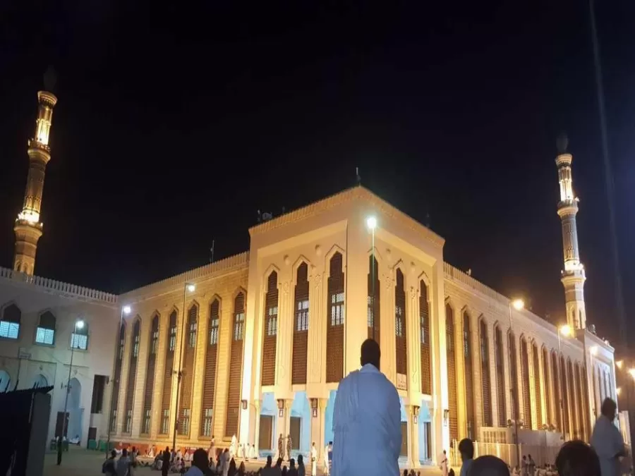 مدار الساعة,شؤون دينية