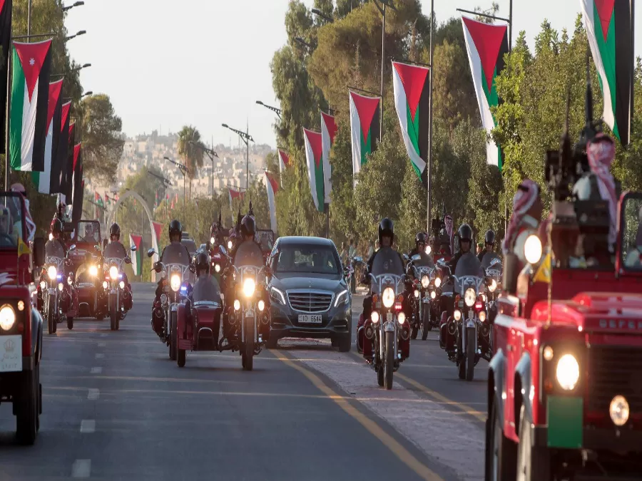 مدار الساعة,أسرار أردنية,الملك عبد الله الثاني,هيئة الأركان المشتركة,الملكة رانيا العبد الله,رئيس الوزراء,القوات المسلحة الأردنية,الديوان الملكي الهاشمي,مجلس الأعيان,مجلس النواب,الثورة العربية الكبرى,القوات المسلحة