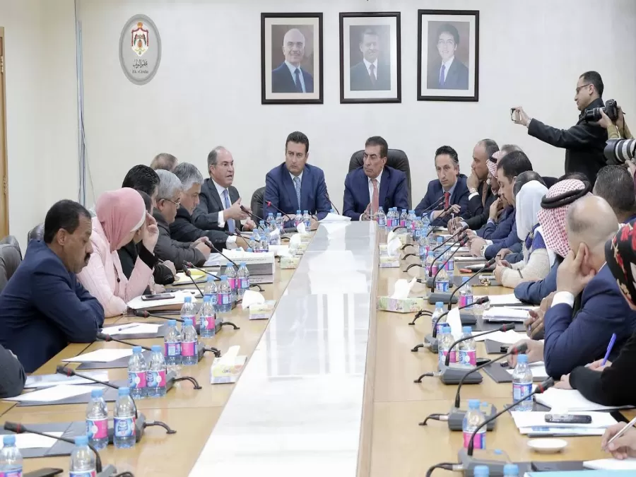 مدار الساعة,أخبار الأردن,اخبار الاردن,وزير المالية,رئيس الوزراء,وزارة الصحة,مجلس النواب,مركز الحسين للسرطان,الضمان الاجتماعي,بورصة عمان,البنك العربي