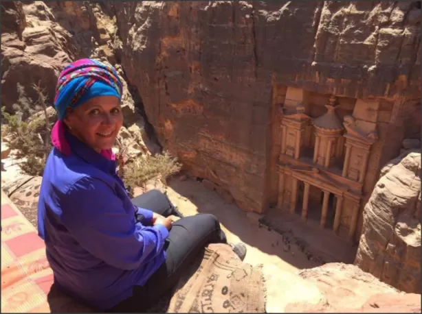 مدار الساعة,أسرار أردنية,لينا عناب,رئيس الوزراء