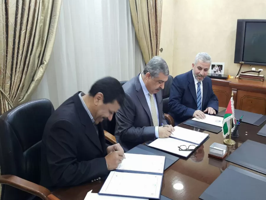 مدار الساعة,أخبار اقتصادية,وزير العمل,وزارة العمل,الضمان الاجتماعي,التدريب المهني,البرنامج الوطني للتشغيل