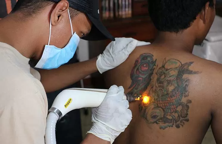 مدار الساعة,أخبار خفيفة ومنوعة