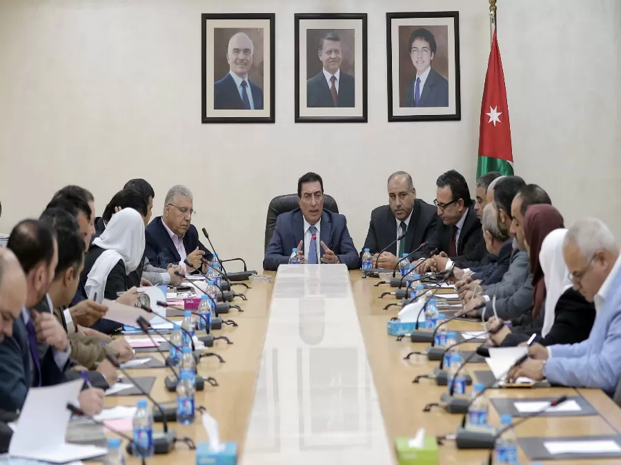 مدار الساعة,أخبار مجلس النواب الأردني,خير ابو صعيليك,عبد المنعم العودات,خالد البكار,مجلس النواب