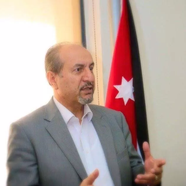 مدار الساعة,مقالات