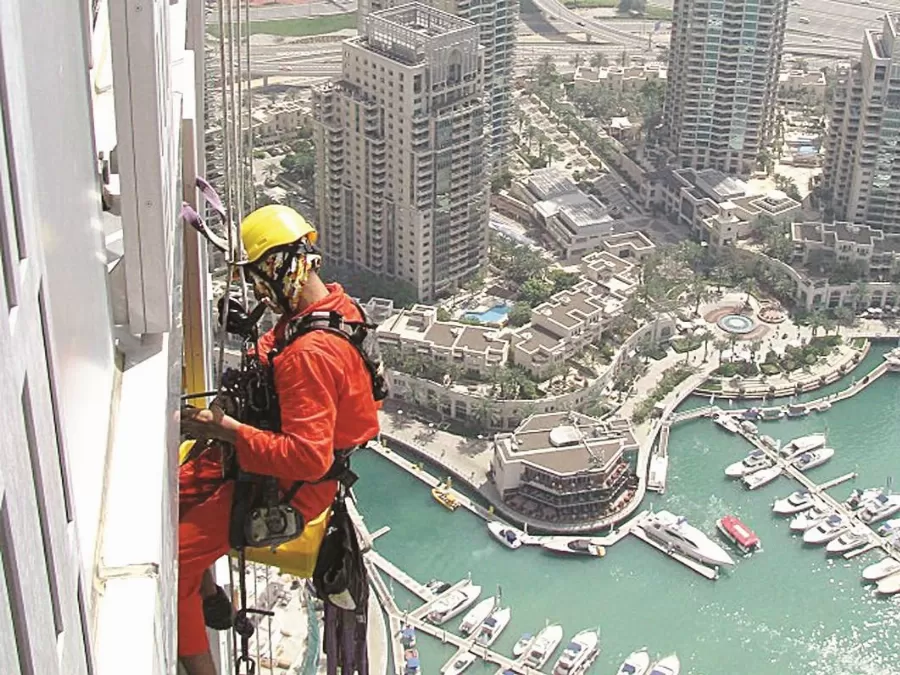 مدار الساعة,أخبار اقتصادية,أسعار النفط,الإمارات العربية المتحدة,سلطنة عمان
