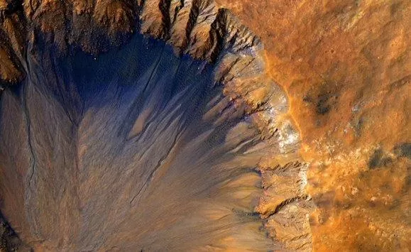 مدار الساعة,أخبار خفيفة ومنوعة