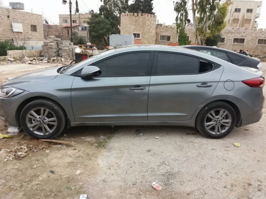 مدار الساعة,أسرار أردنية,البنك العربي