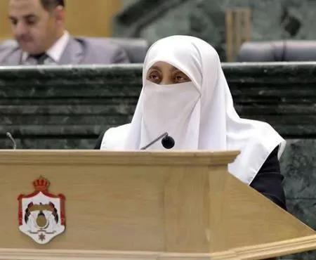 مدار الساعة,أخبار المجتمع الأردني,وزير العمل