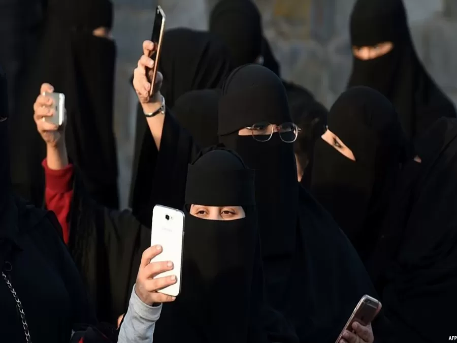 مدار الساعة,أخبار خفيفة ومنوعة